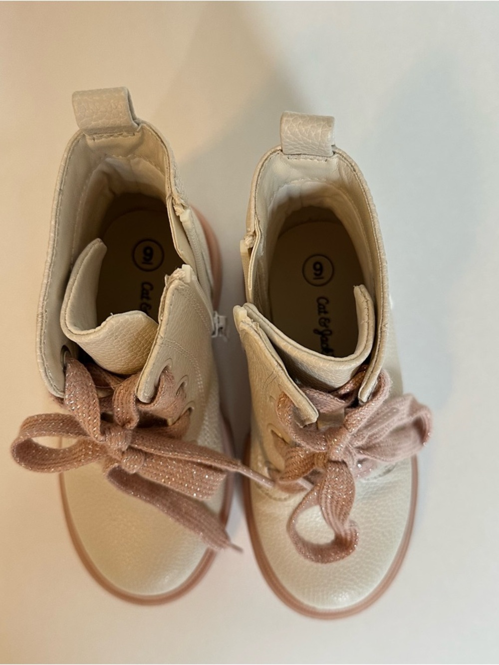 Cat & Jack Amaya Lace‑Up Combat Boots Ivory Pink Glitter Laces Girls Size 9‎ - Picture 2 of 10